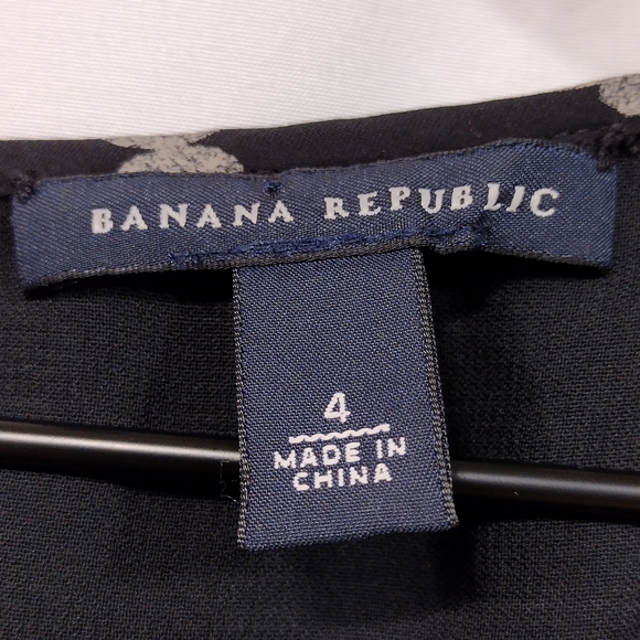 Vintage Banana Republic 100% Silk Artsy Dress Womens 4 Black Retro 90s Y2K - Picture 7 of 8